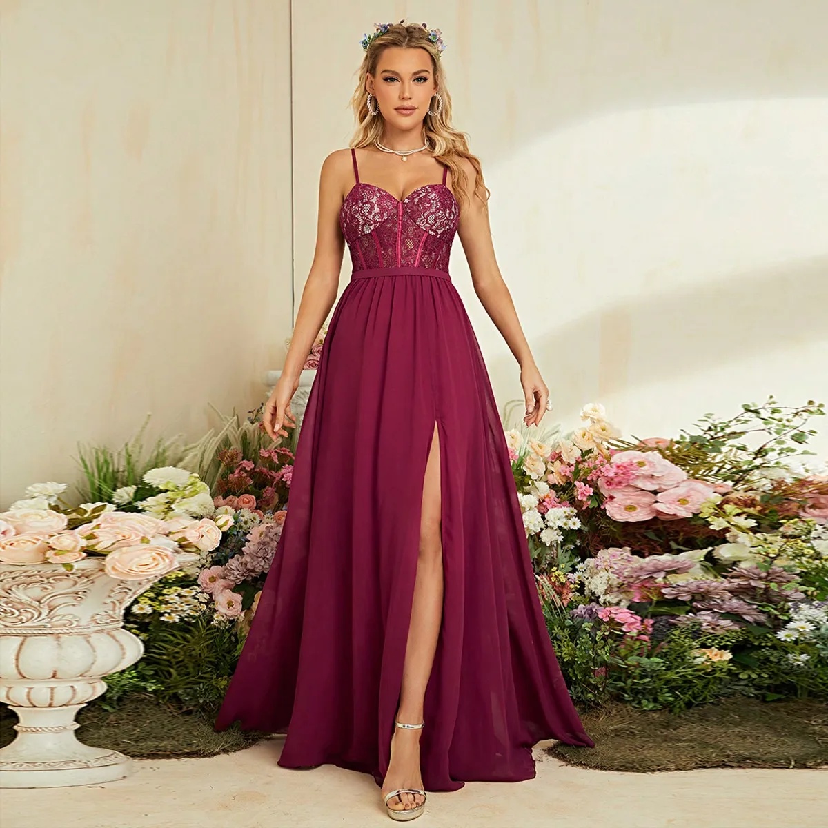 Einfarbiges, langärmliges Aben – Embroidery Online Designs Bewertung und Preis