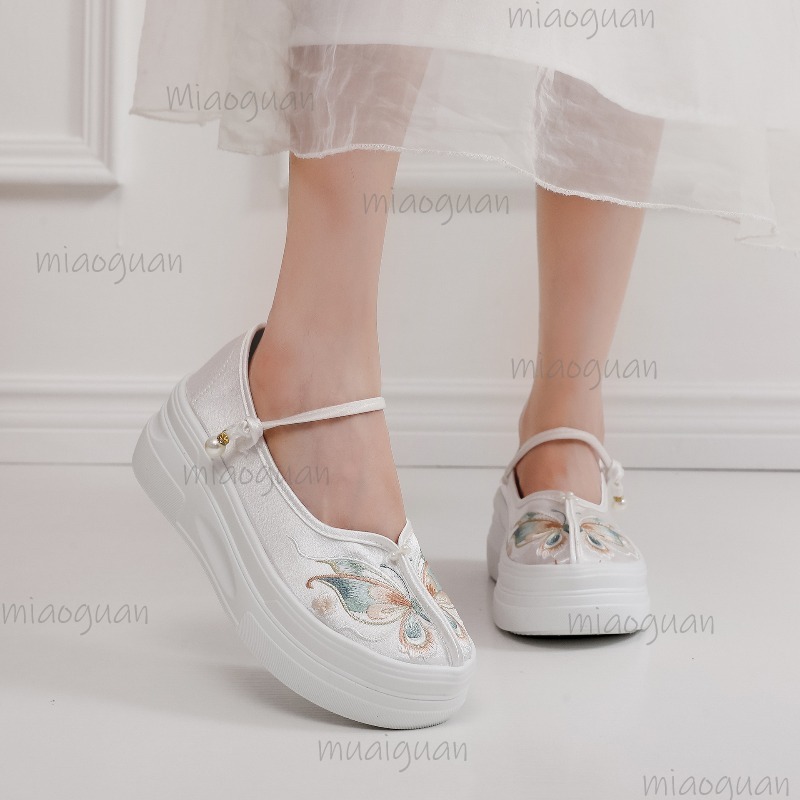 Damen-Schuhe im chinesischen S – Embroidery Fabric Bewertung und Preis