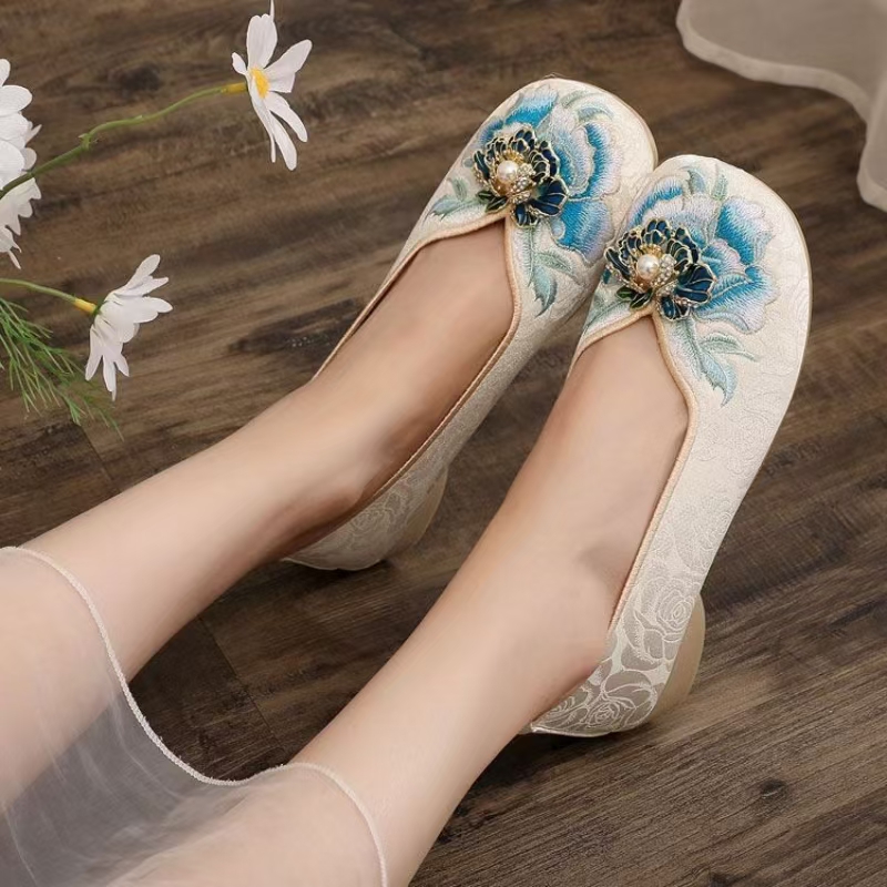 Damen-Schuhe mit niedrigem Abs – Embroidery Fabric Bewertung und Preis